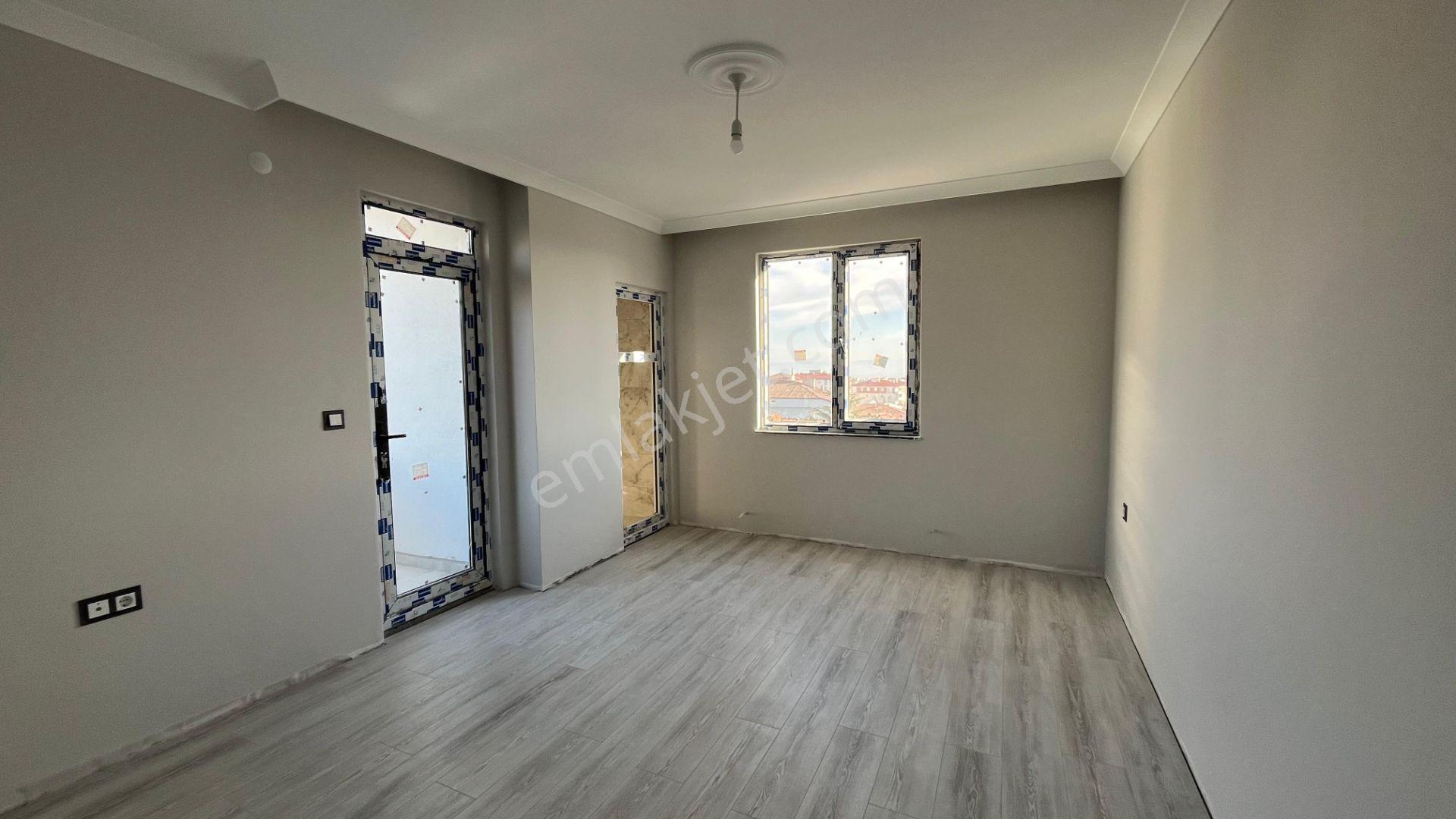 Konut Emlak’tan Yunus Emre Mh. Cadde Üzerinde Satılık 3+1daire ​ - Görsel 4