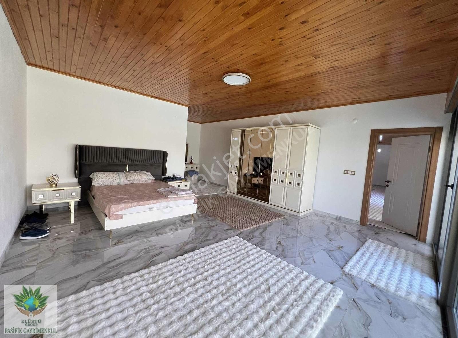 Pasifikten Menderes Oğlananası 4+1 Havuzlu Müstakil Villa - Görsel 16