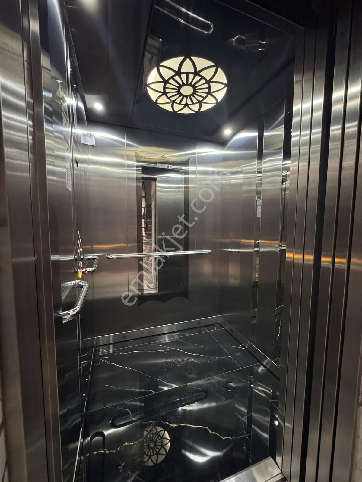 Didim Tam Merkezde Ön Cephe 2+1 Daire - Görsel 4