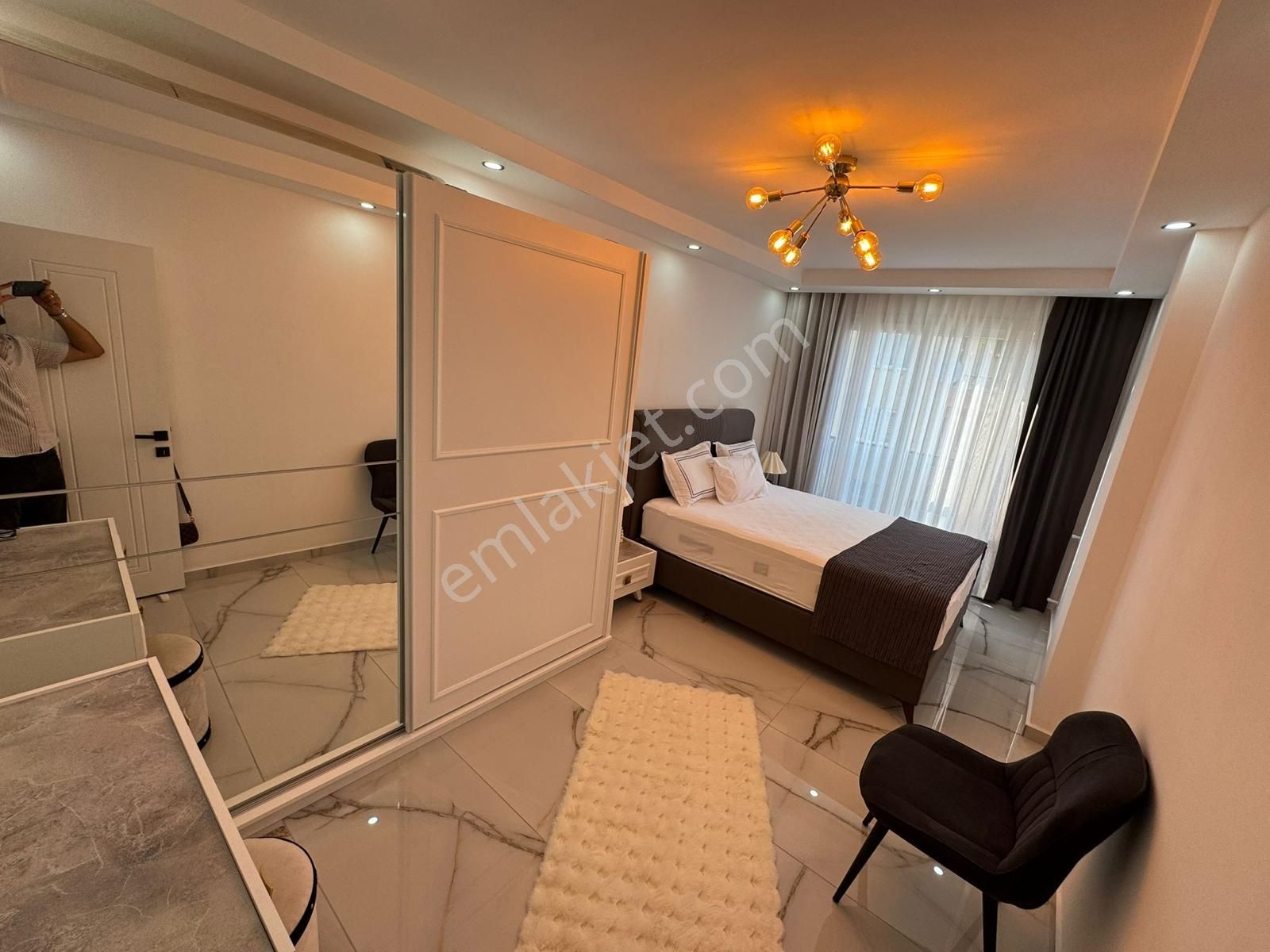 Didim Tam Merkezde Ön Cephe 2+1 Daire - Görsel 17