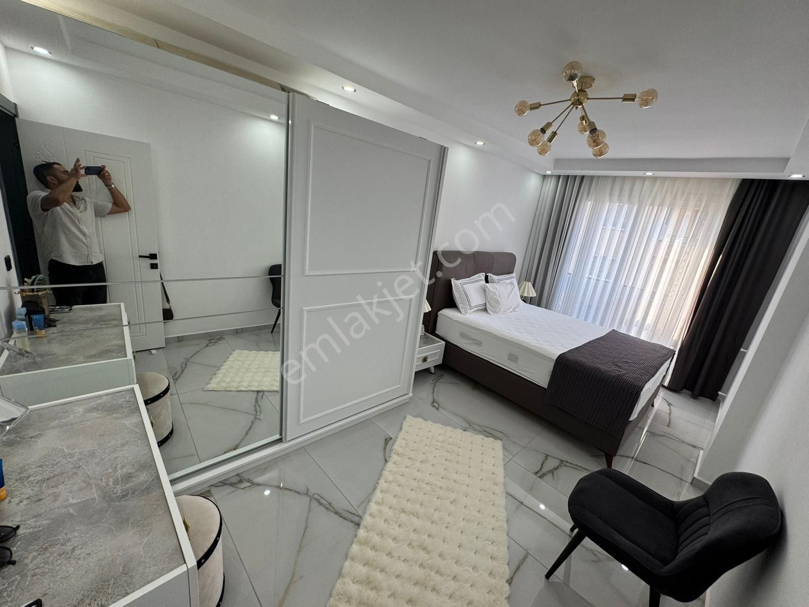 Didim Tam Merkezde Ön Cephe 2+1 Daire - Görsel 10