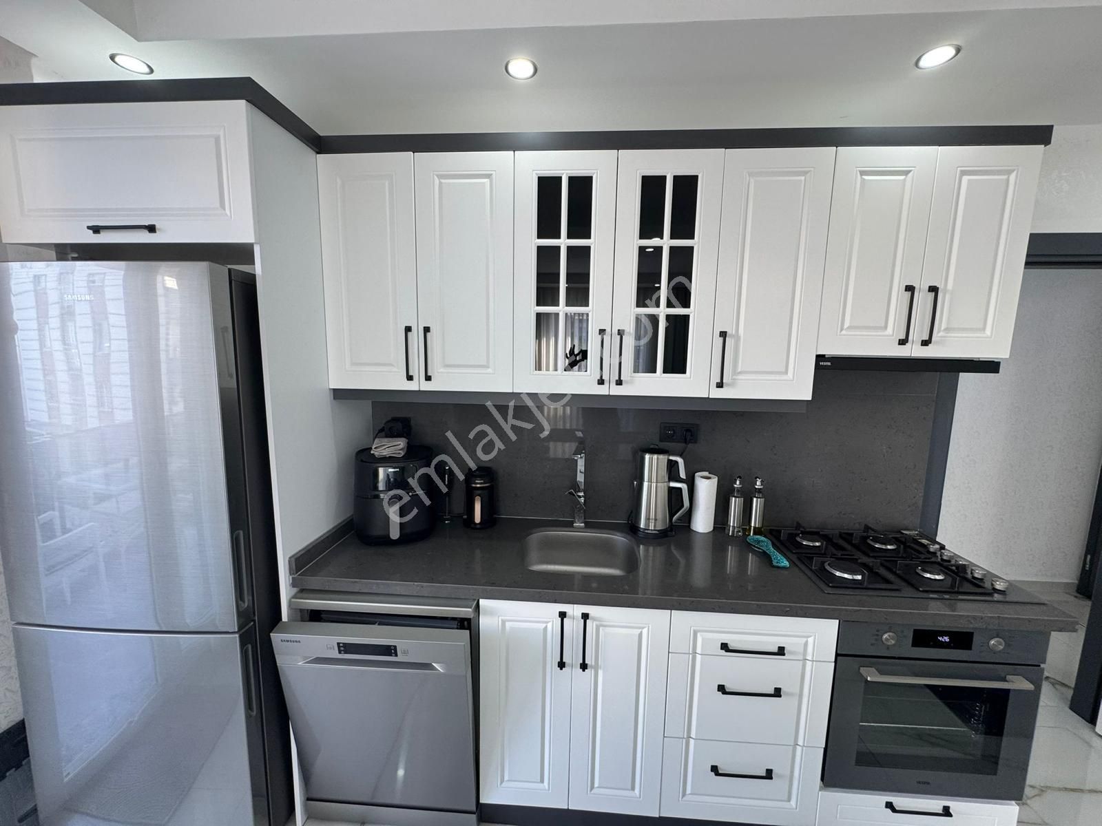 Didim Tam Merkezde Ön Cephe 2+1 Daire - Görsel 6