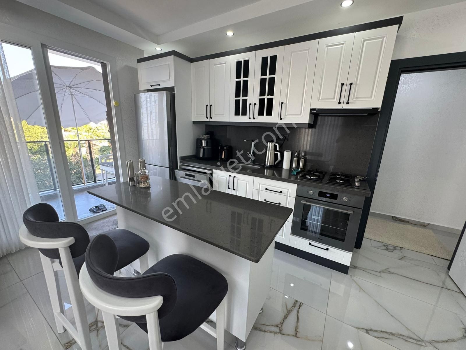 Didim Tam Merkezde Ön Cephe 2+1 Daire - Görsel 18