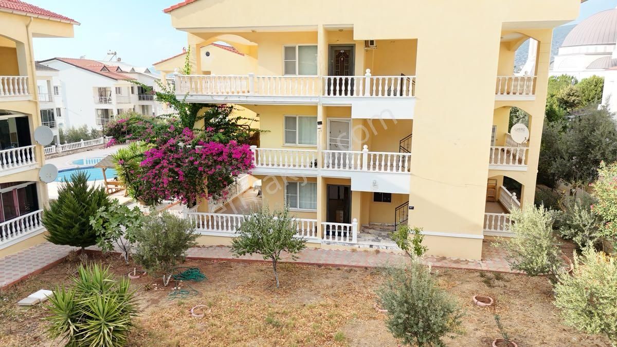 Akbük Merkezde Havuzlu Sitede Köşe Başı 2+1 Daire - Görsel 7