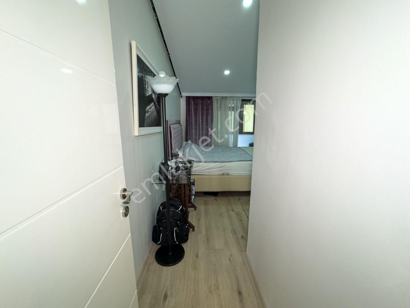 Şişli Merkezde Çift Teraslı 1+1 Daire - Görsel 18