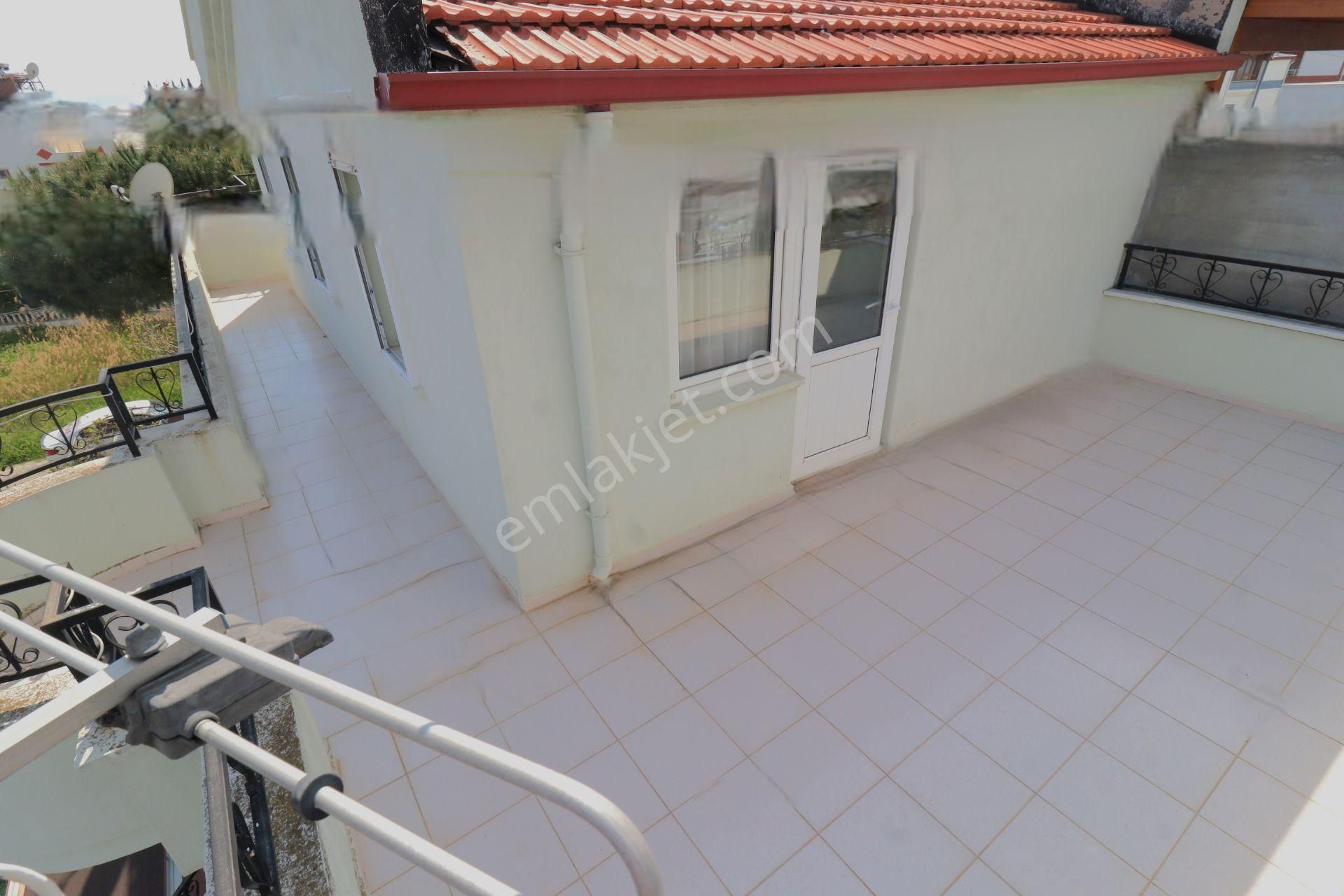 Güre Çamlıbel'de Bahçesinde Çeşitli Meyve Ağaçları Bulunan Muhteşem Ötesi 4+1 Satılık Müstakil Villa - Görsel 32