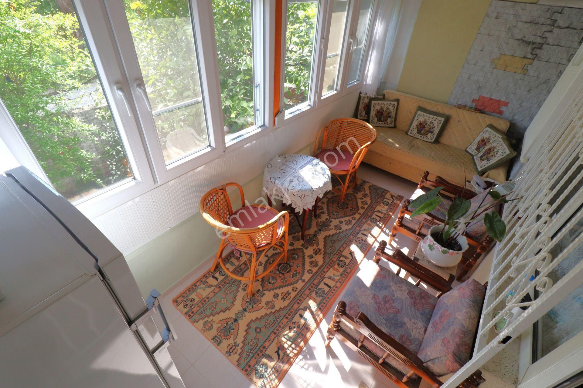 Güre Çamlıbel'de Bahçesinde Çeşitli Meyve Ağaçları Bulunan Muhteşem Ötesi 4+1 Satılık Müstakil Villa - Görsel 24