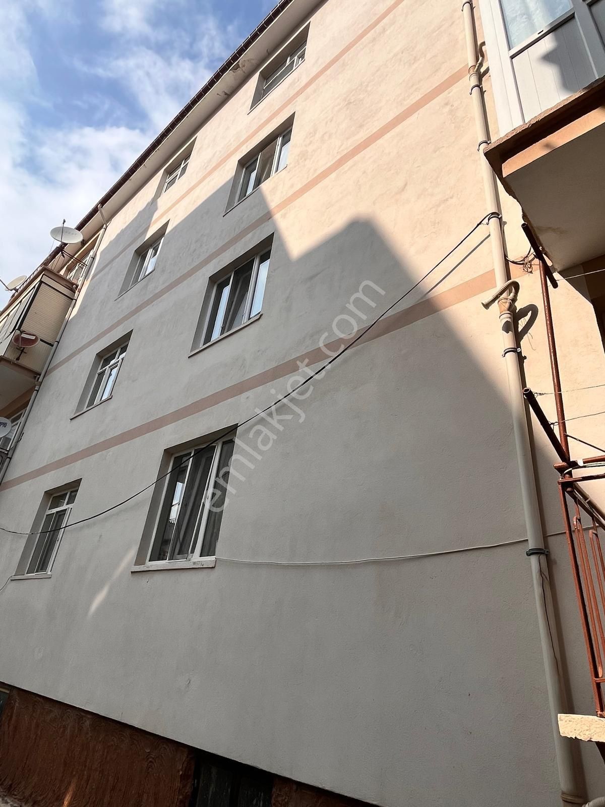 Anadolu Emlaktan Altunkalem Mahhlesinde 3+1 Daire - Görsel 13