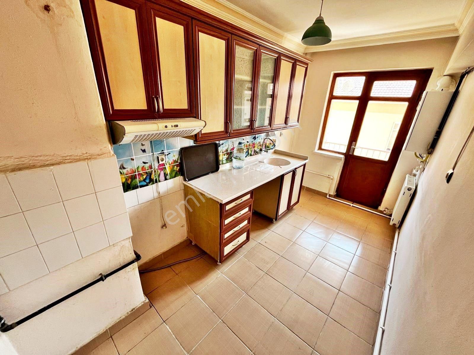 Etlik Şehir Hastanesine Ve , Antares Avm Yakını Bağımsız Salon Kiralık 3+1 Daire