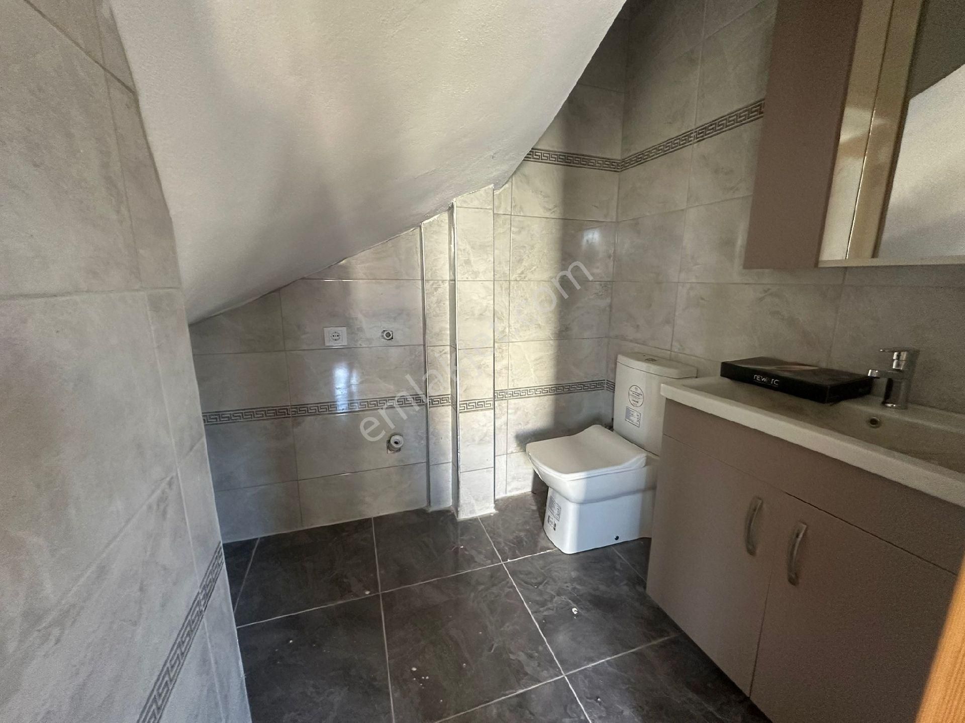 Gözütok Mimarlık Emlak 'tan Denize 100 Metre 4+1 Villa - Görsel 25