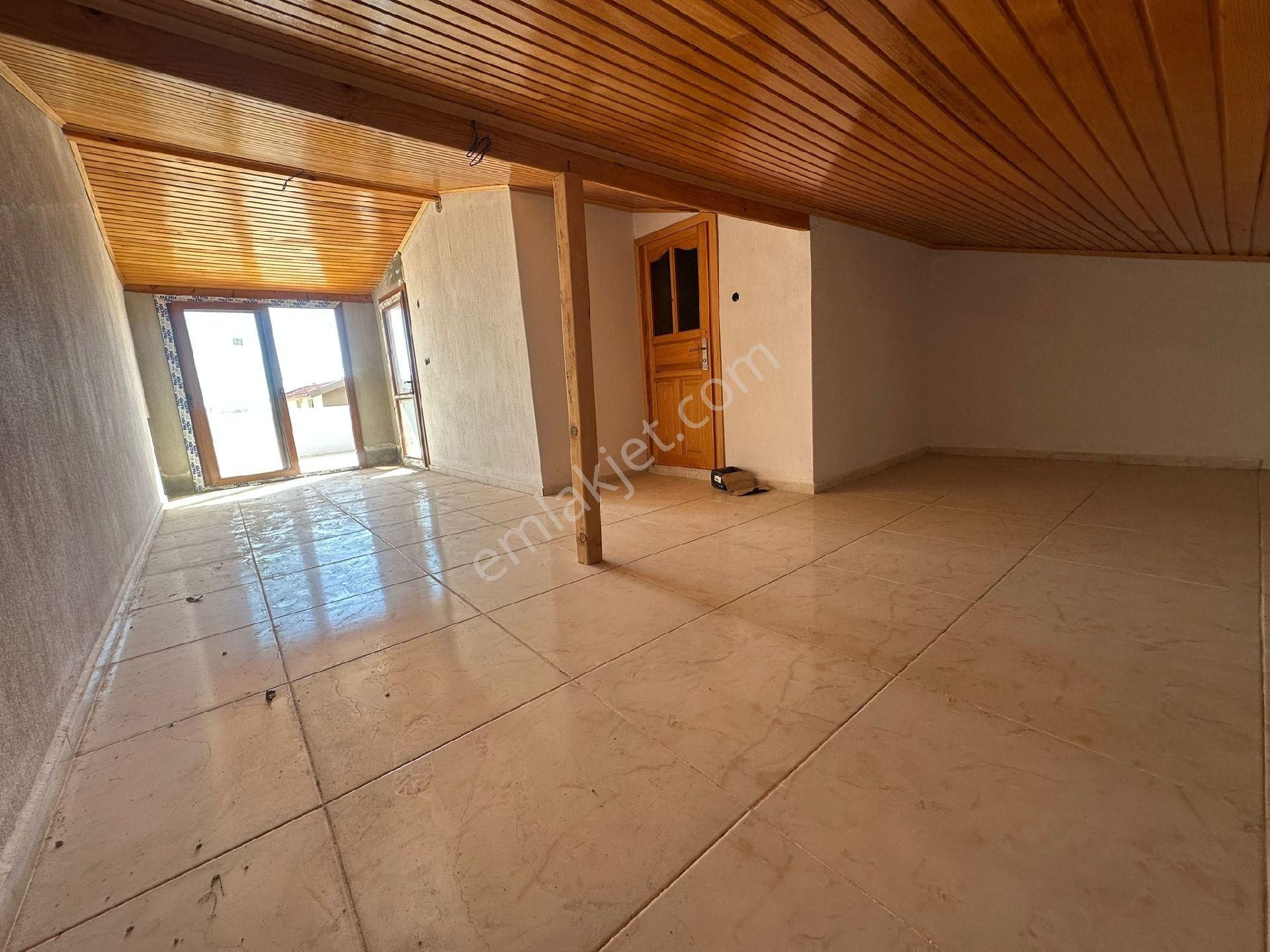 Gözütok Mimarlık Emlak 'tan Denize 100 Metre 4+1 Villa - Görsel 30