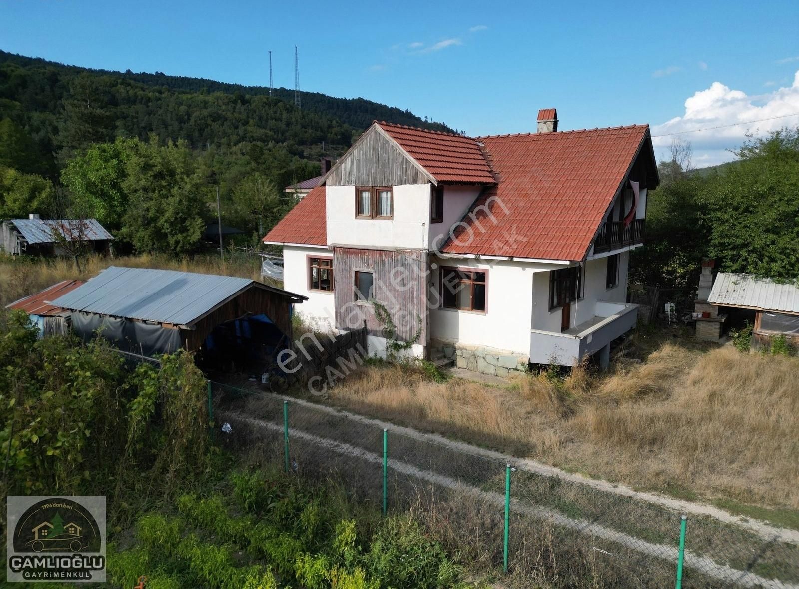 Çamlıoğlu Gayrimenkul'den - Abant Yolunda - 1.222 M2 İmarlı Arsa - Görsel 12