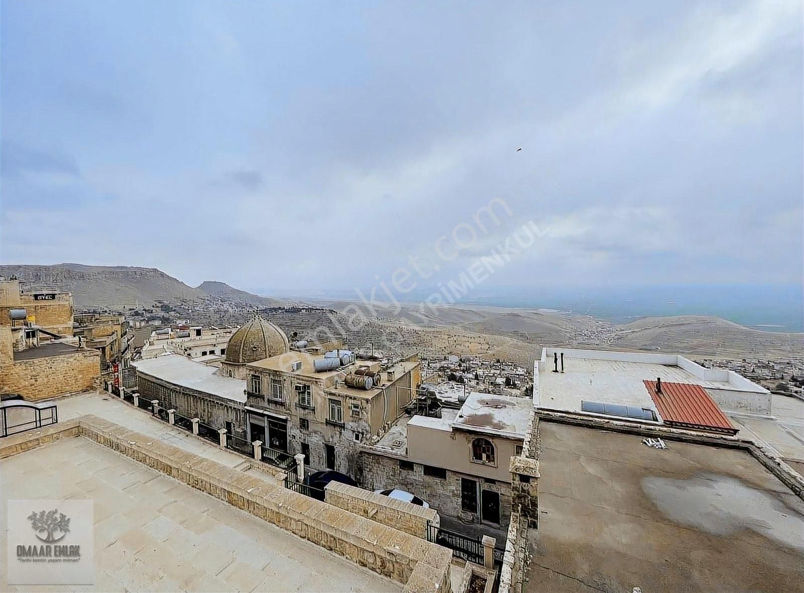 Tarihi Kent'te 3 Katlı Muhteşem Konuma Sahip Tamamı Taş Konak - Görsel 4