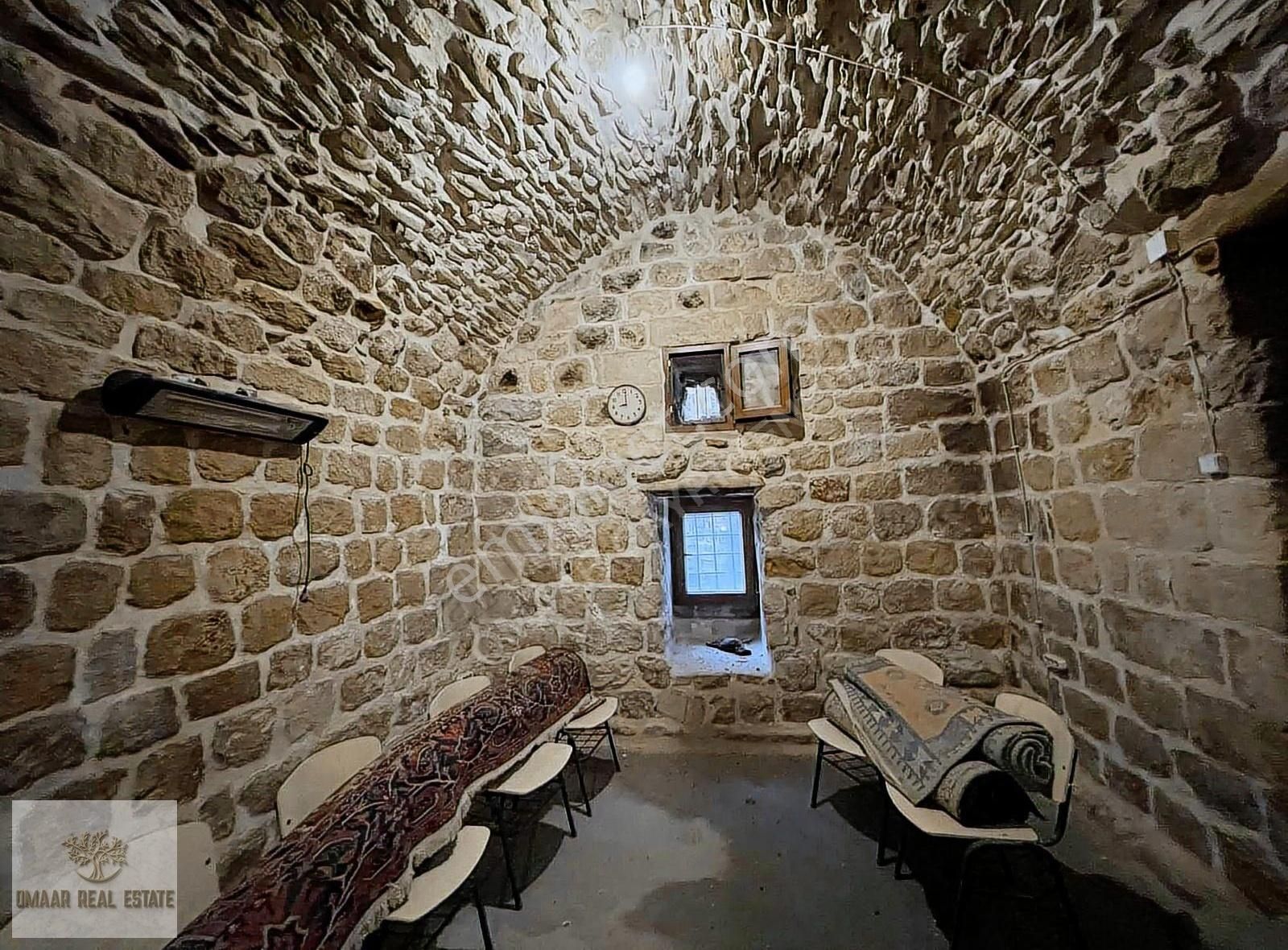 Tarihi Kent'te 3 Katlı Muhteşem Konuma Sahip Tamamı Taş Konak - Görsel 17