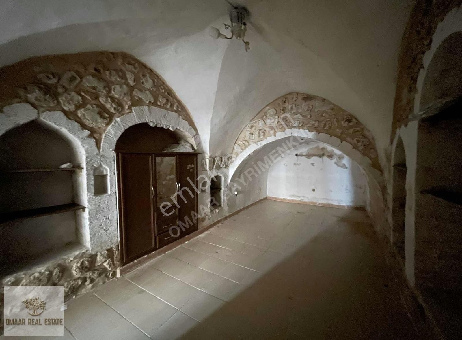 2 Katlı Taş Konak Butik Otel Yapımına Uygun Ulaşım Kolaylığı - Görsel 15