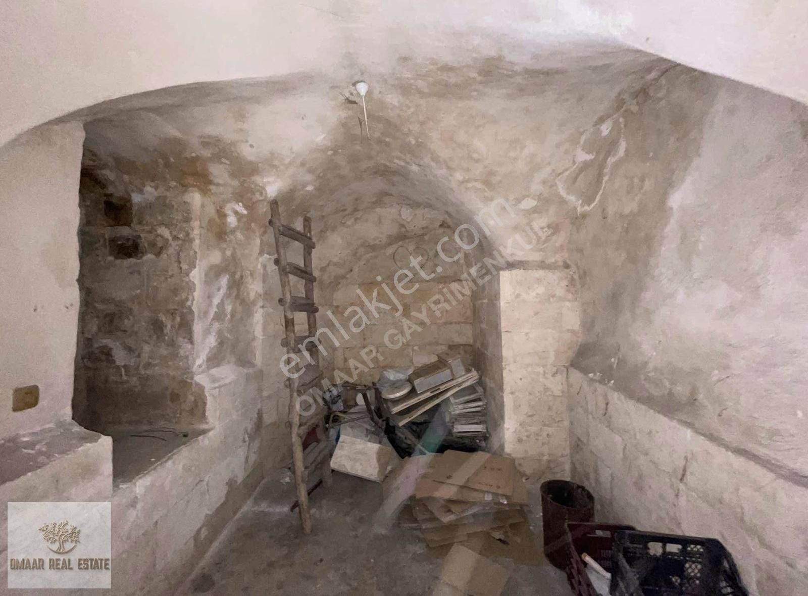 2 Katlı Taş Konak Butik Otel Yapımına Uygun Ulaşım Kolaylığı - Görsel 20