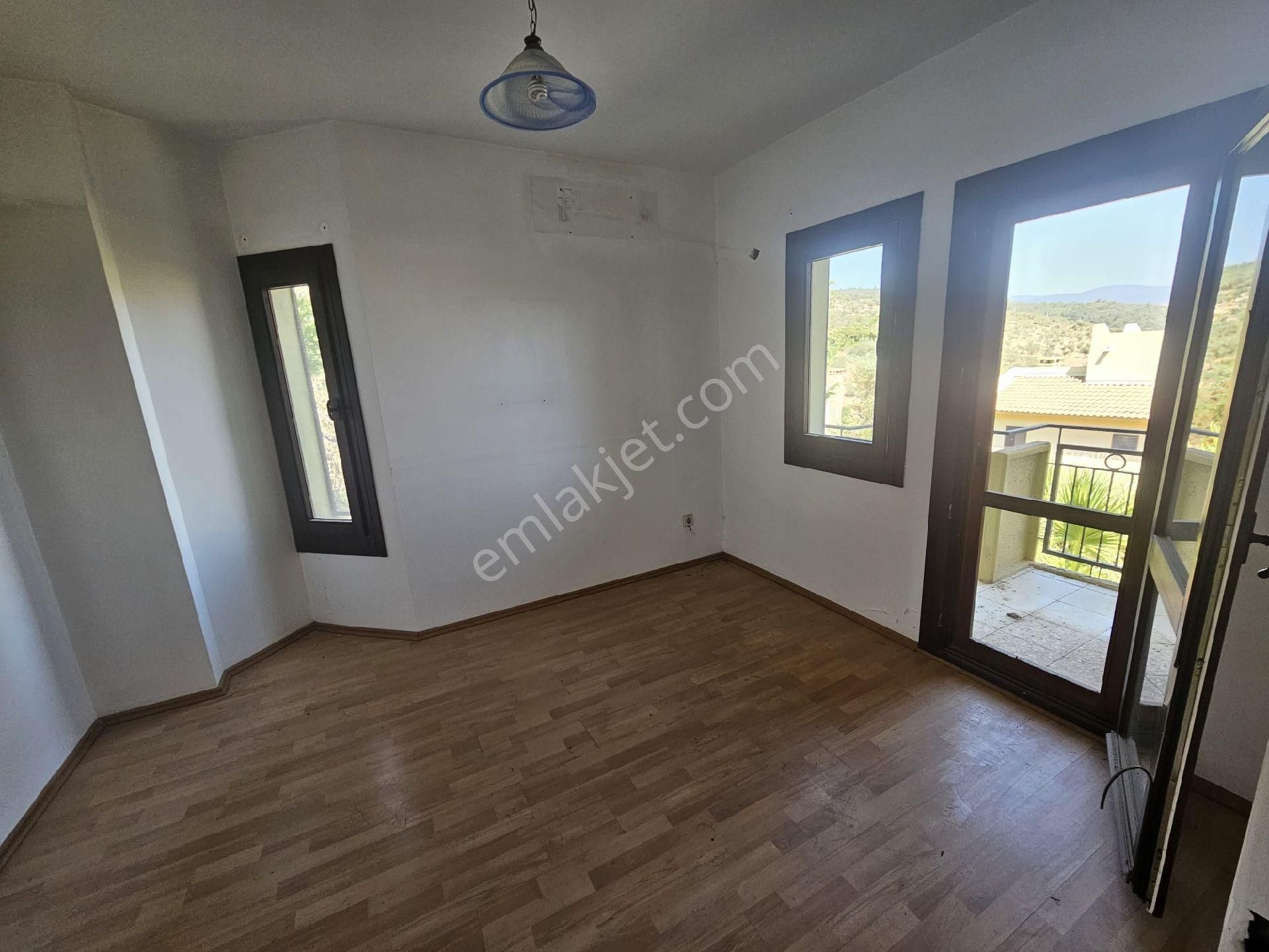 Mugla.milas.kıyıkışlacık’ta İasos Tatil Sitesinde Sahilde Satılık Villa - Görsel 11