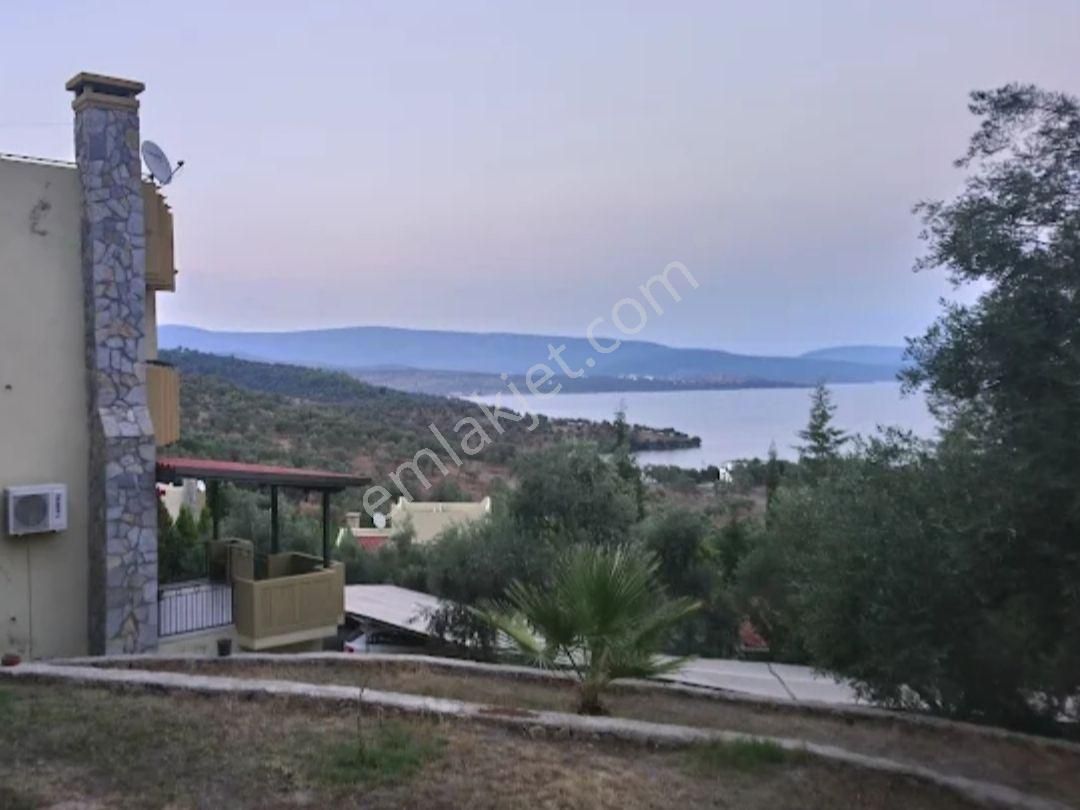 Mugla.milas.kıyıkışlacık’ta İasos Tatil Sitesinde Sahilde Satılık Villa