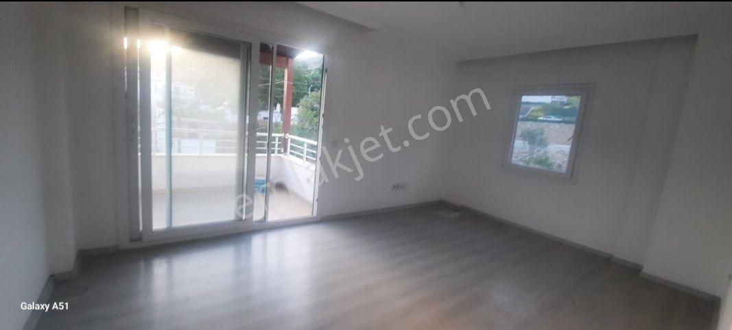 Borum Gümüşlük Peksimet Mevki Satılık 2+1 Daire