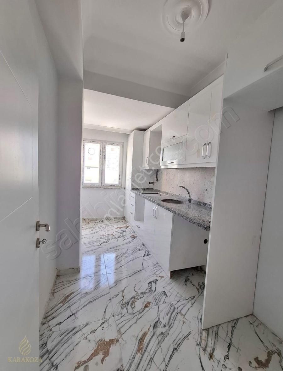 Çekmeköy Sultançiftliği Mah. 4 Yıllık Binada Sıfır 2+ 1 Daire - Görsel 15