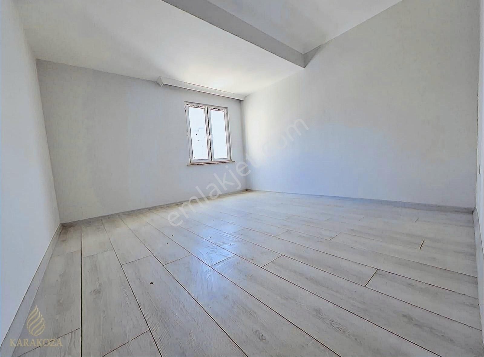 Çekmeköy Sultançiftliği Mah. 4 Yıllık Binada Sıfır 2+ 1 Daire - Görsel 2