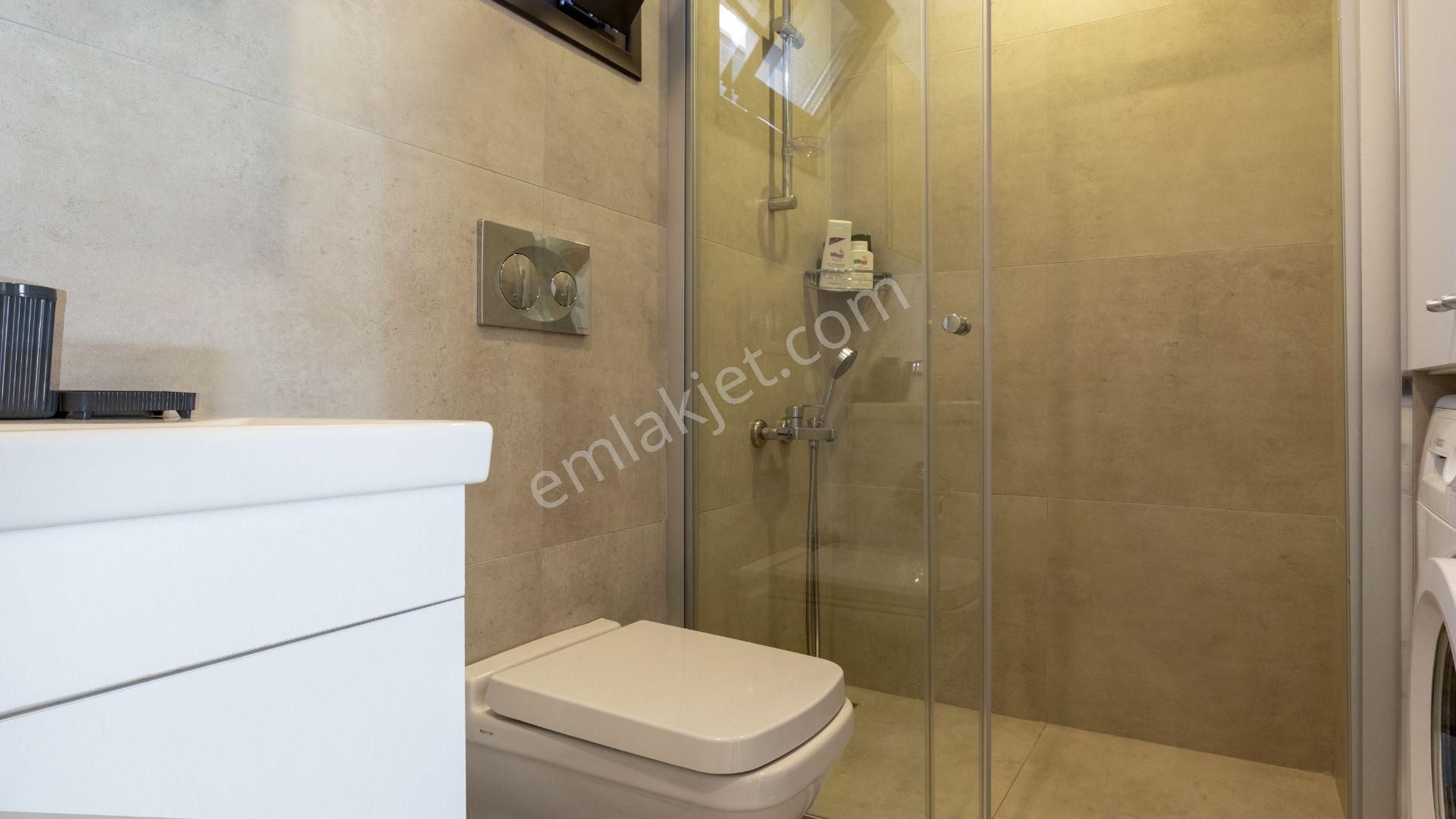 Çeşme Ayayorgide Özel Havuzlu, Bahçeli, Müştemilatlı Lüks Villa - Görsel 32