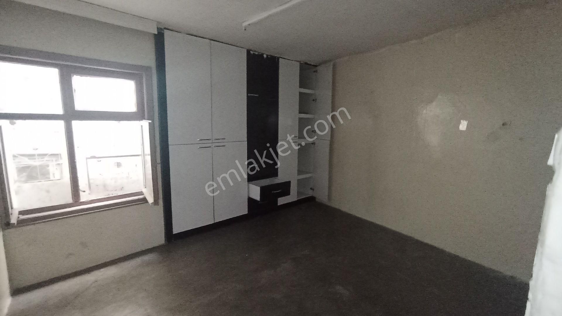 Gümüştekin Mahlesinde Arsa Tapulu Tek Katlı Müstakil Ev - Görsel 21