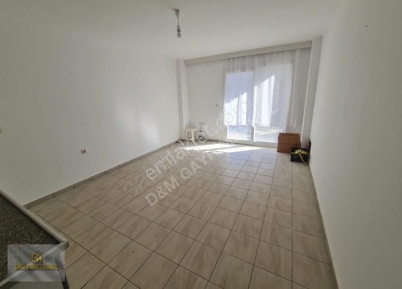 Akbukde Elit Site İçerisinde Merkezi Konumda Bahçe Kat 1+1 Daire - Görsel 2