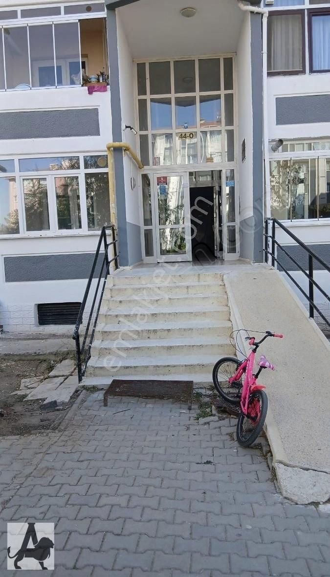 Arslan Emlak'tan Temelli Tokide Kiralık Ön Cephe Sıfır 3+1 Daire - Görsel 25