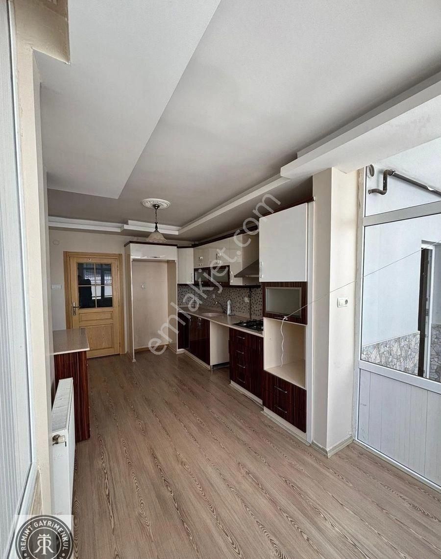 Remint’den Huzurevleri Mahallesinde Geniş 3+1 Ada Mutfak Direk Hasarsız Az Katlı Doğalgazlı Kaçmaz!! - Görsel 5