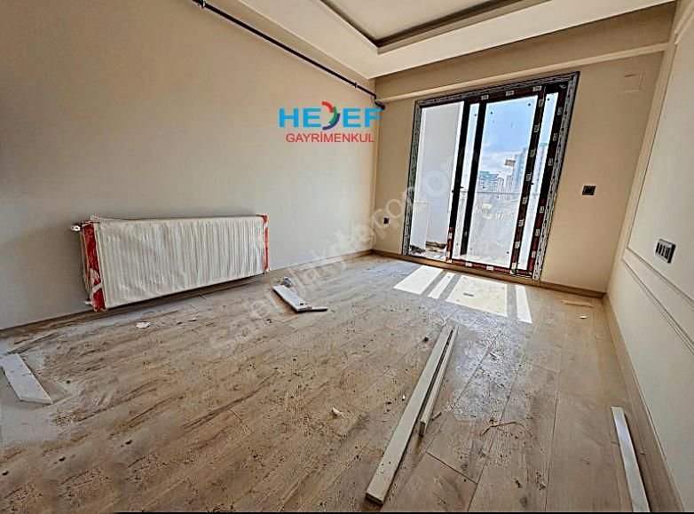 Hedef'ten Akdeniz Mah'de Site İçerisinde Havuzlu 1+1 Daire - Görsel 5