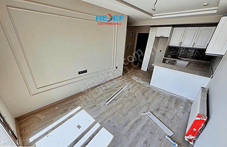 Hedef'ten Akdeniz Mah'de Site İçerisinde Havuzlu 1+1 Daire - Görsel 3