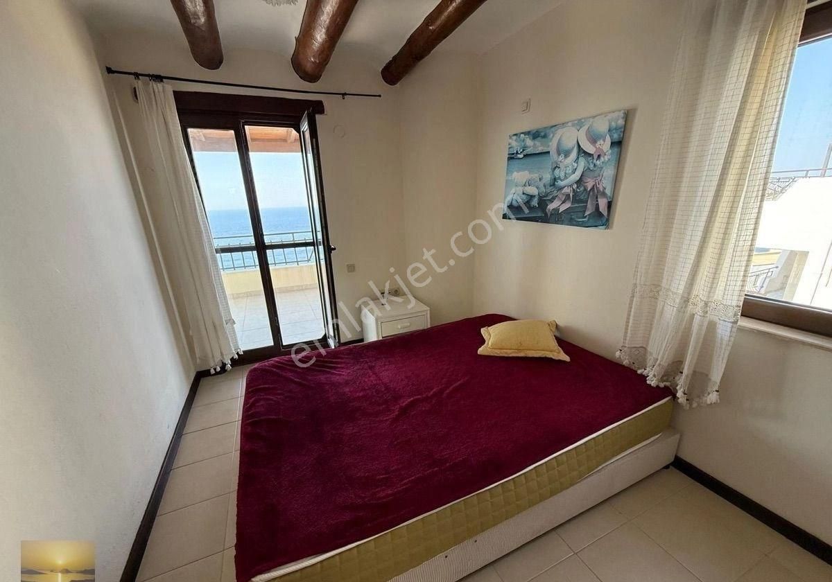 Gümüşlükte Satılık Müstakil Villa 9 Adalar Manzaralı Bahçeli Ev Bulunmaz Konumda Fırsat Yatırım - Görsel 32