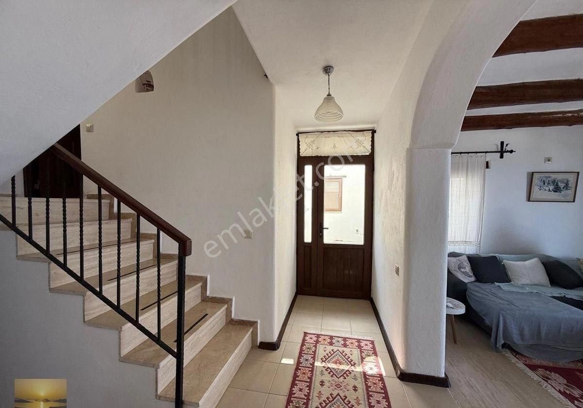 Gümüşlükte Satılık Müstakil Villa 9 Adalar Manzaralı Bahçeli Ev Bulunmaz Konumda Fırsat Yatırım - Görsel 22