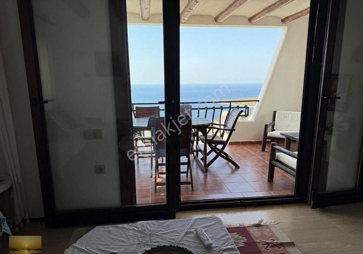 Gümüşlükte Satılık Müstakil Villa 9 Adalar Manzaralı Bahçeli Ev Bulunmaz Konumda Fırsat Yatırım - Görsel 12