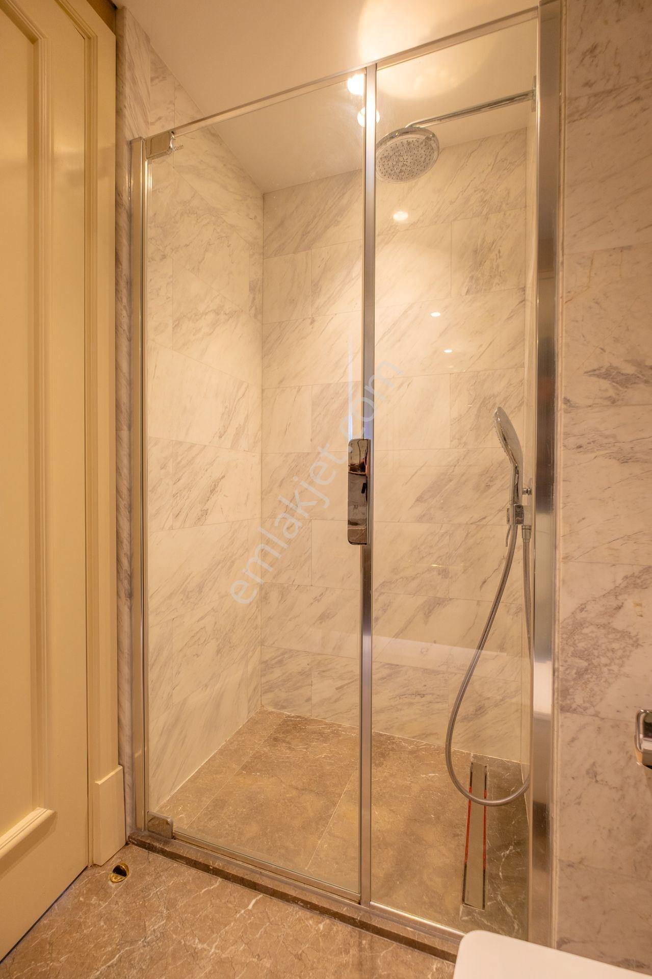 Denize Sıfır Büyük Yalıda 2+1 Yaşam Fırsatı - Görsel 22