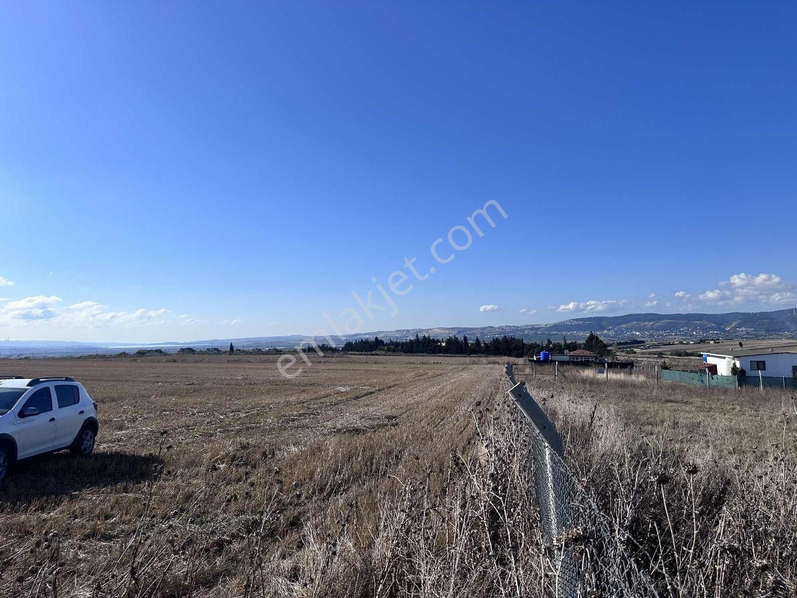 Çatalca Kestanelikte Manzaralı 387 M² Köşe Başında Arsa - Görsel 15