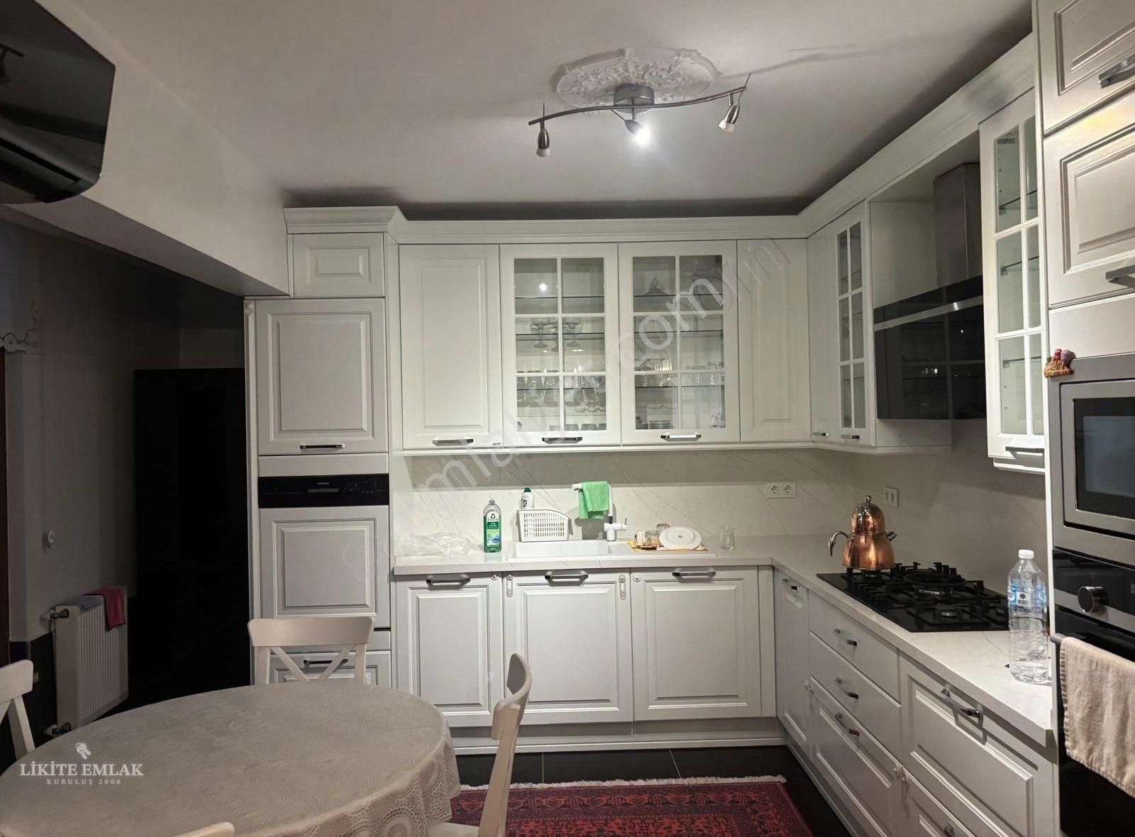 Likite Emlak'tan Yalova Merkezde Tam Müstakil Satılık Villa - Görsel 35