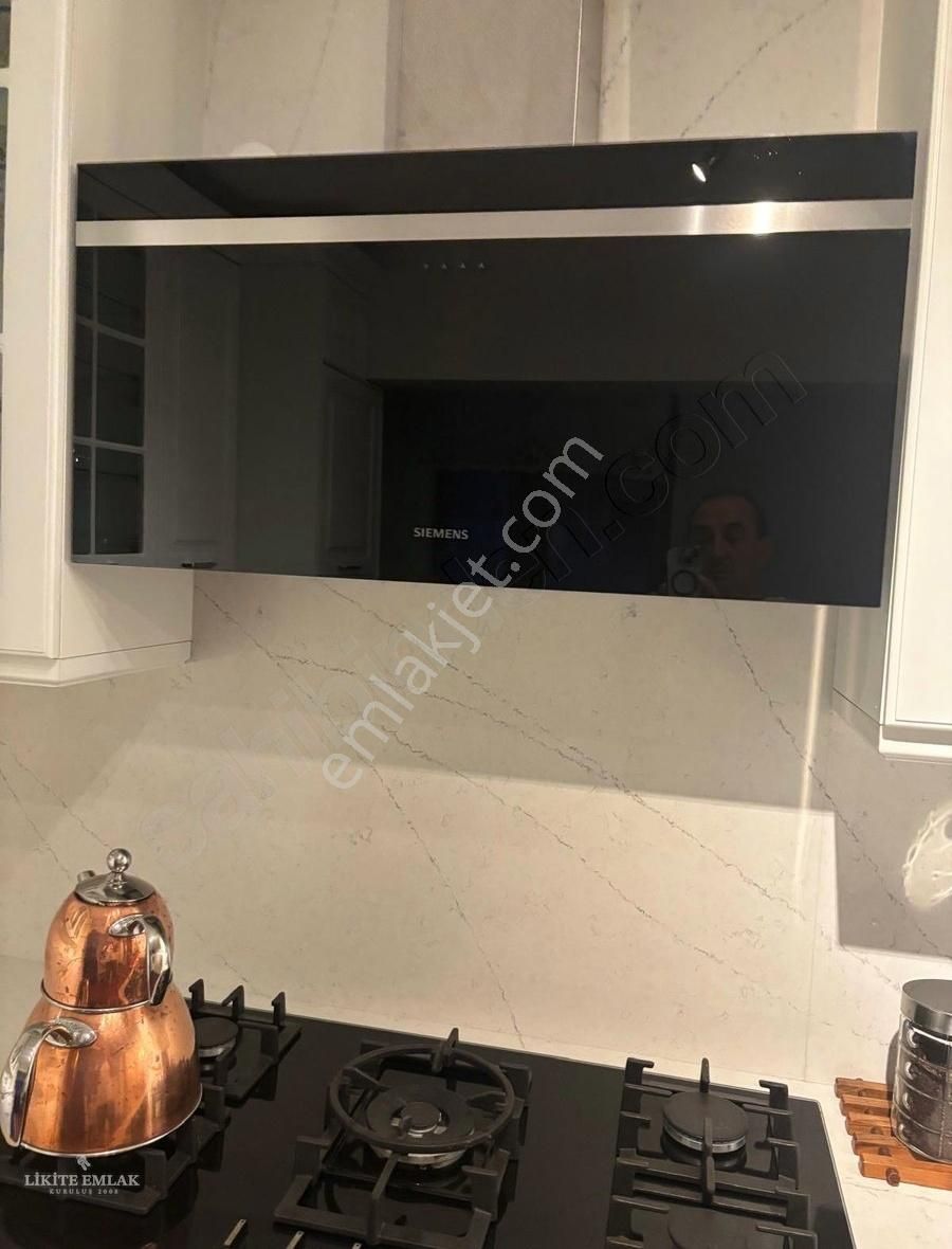 Likite Emlak'tan Yalova Merkezde Tam Müstakil Satılık Villa