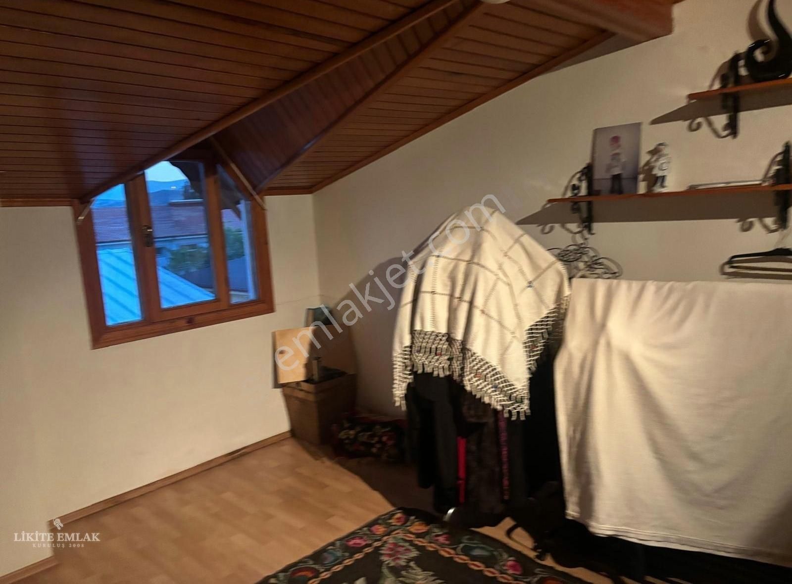 Likite Emlak'tan Yalova Merkezde Tam Müstakil Satılık Villa - Görsel 21