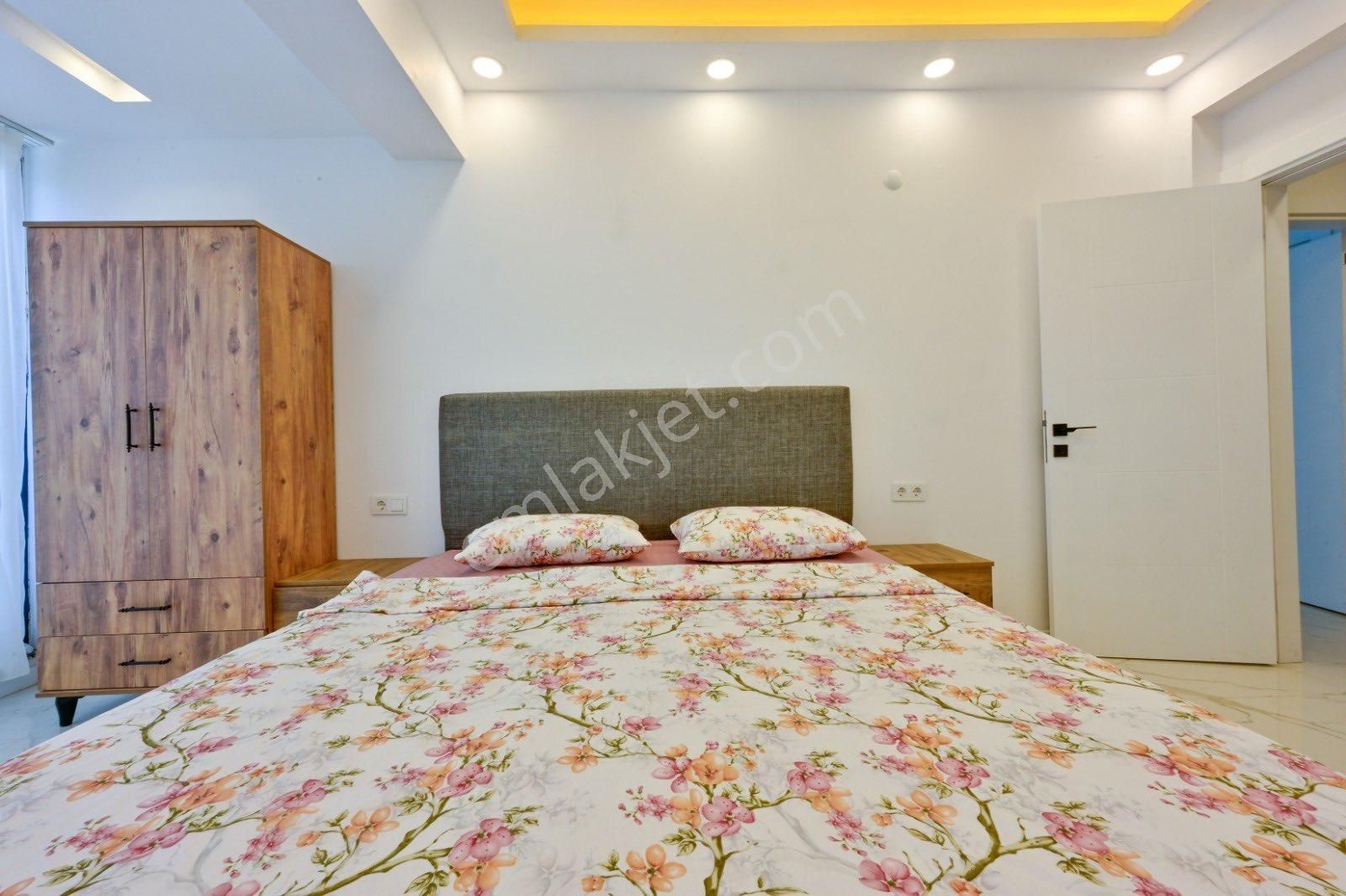 Baran Emlak Tan Çamköyde Satılık Villa - Görsel 23