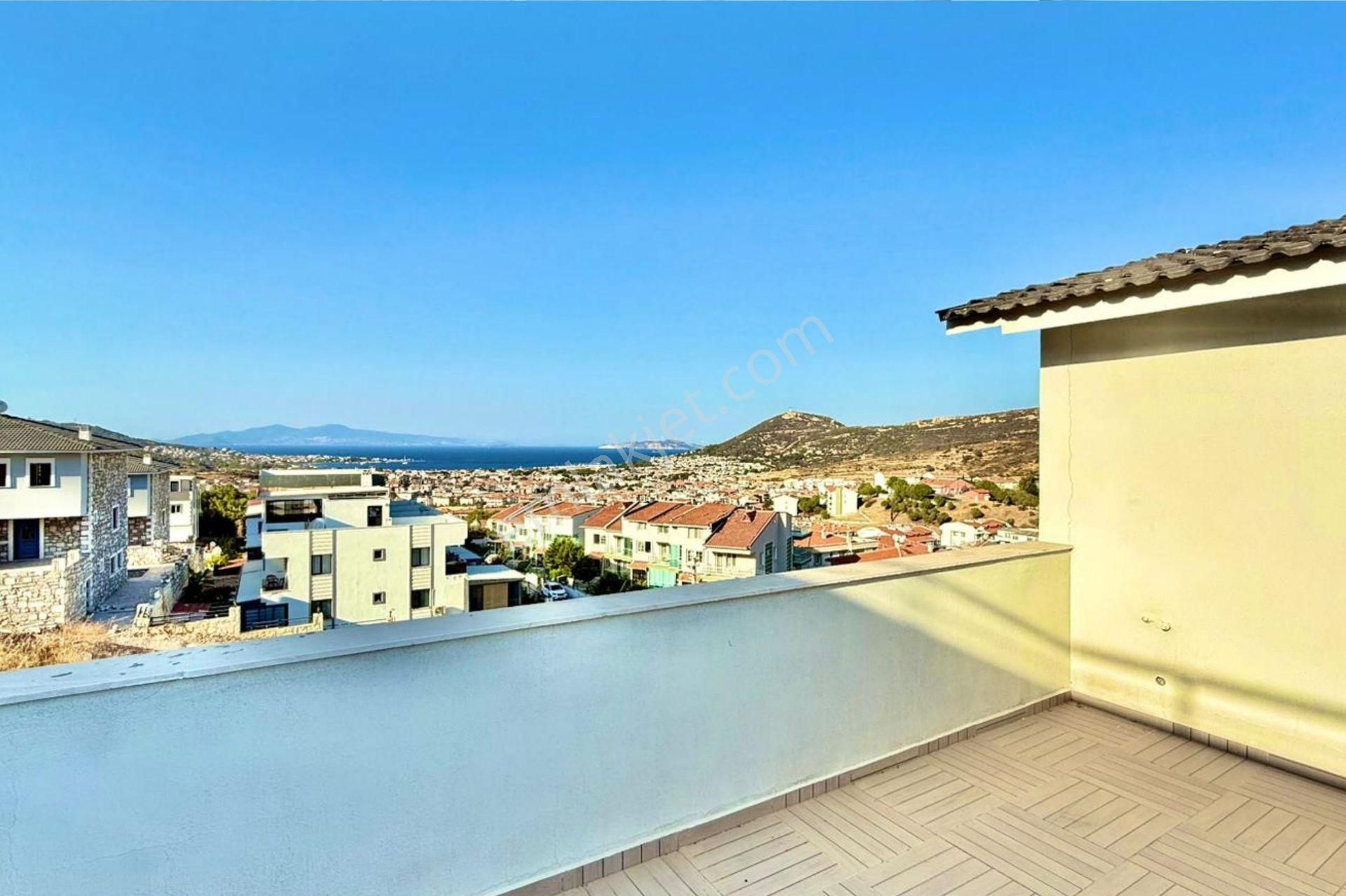 Yenifoça Fevzi Çakmak Mh. Deniz Manzaralı 4+1 Bahçeli Tripleks - Görsel 24