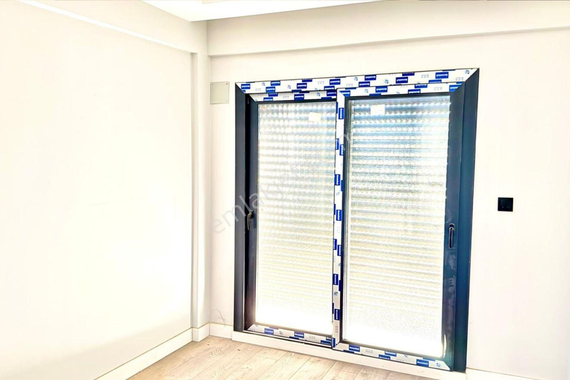 Yenifoça Fevzi Çakmak Mh. Deniz Manzaralı 4+1 Bahçeli Tripleks - Görsel 15