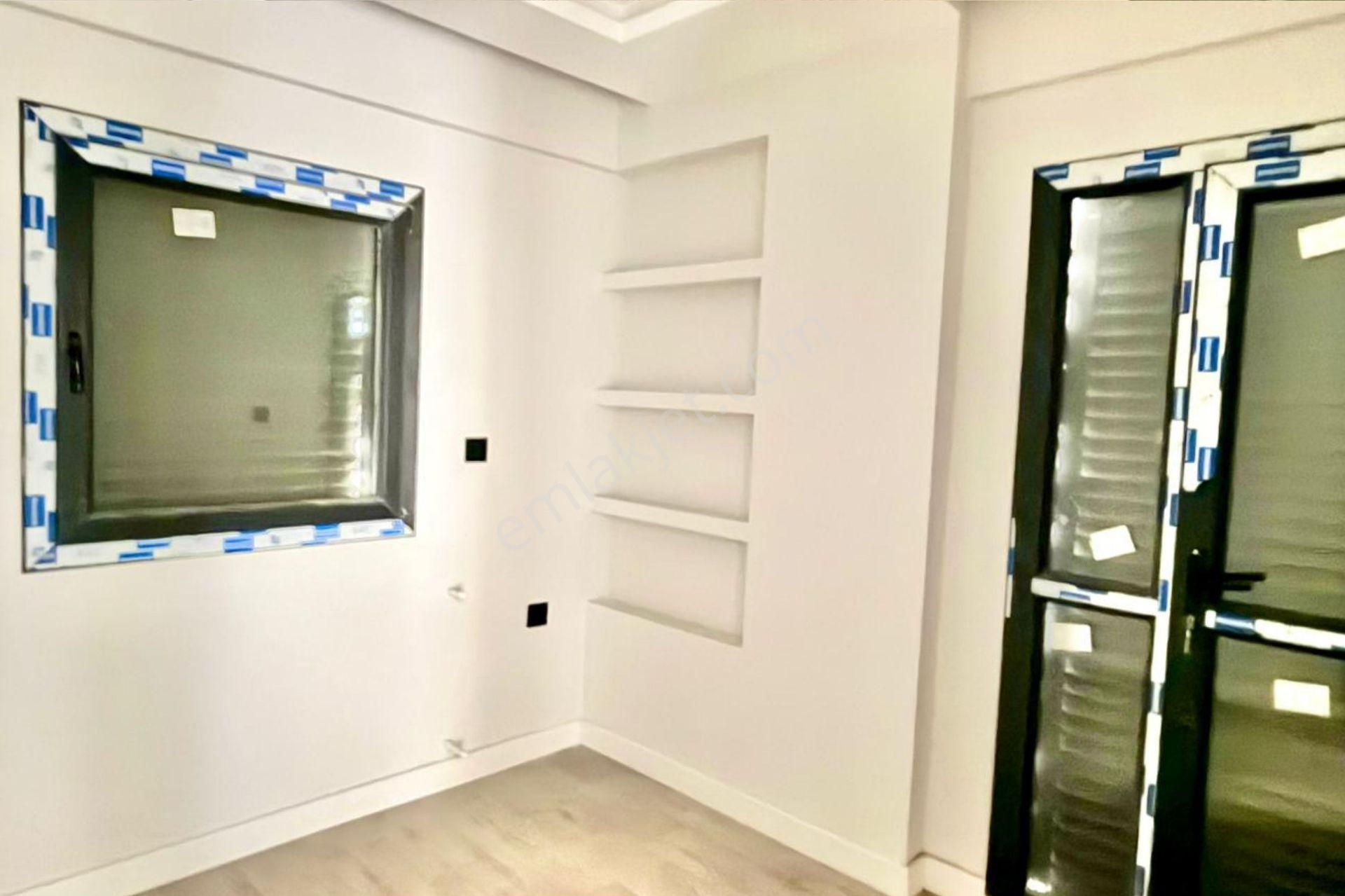 Yenifoça Fevzi Çakmak Mh. Deniz Manzaralı 4+1 Bahçeli Tripleks - Görsel 14