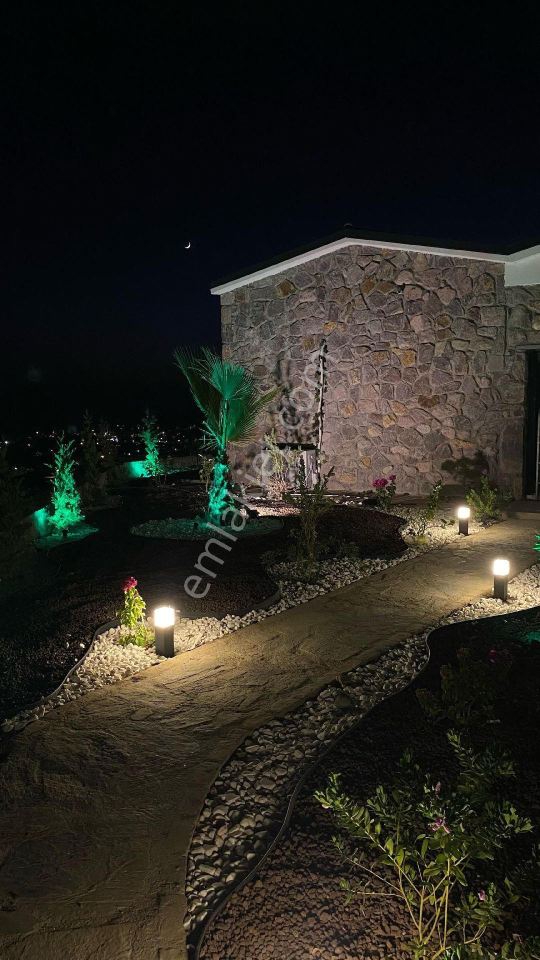 Bodrum Gümüşlükte Satılık Tekkat Villa