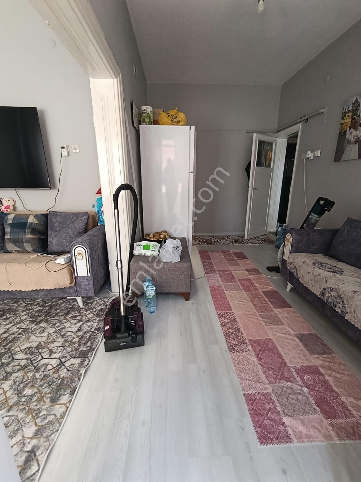 Yenimahallede Satılık 2+1 Ara Kat Daire - Görsel 8