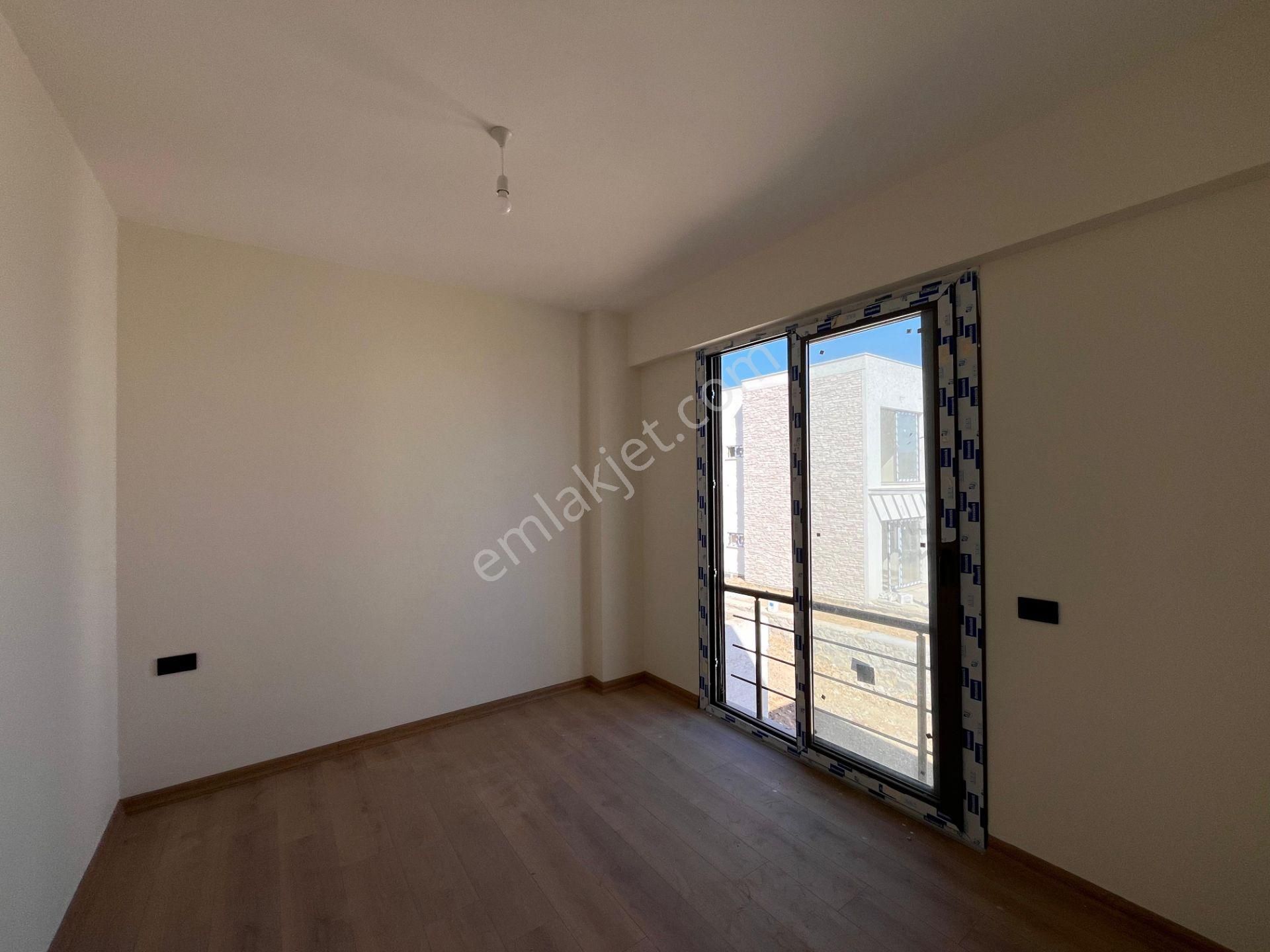 Dereköy'de Satılık Sıfır 2+1 Üst Kat Daire - Görsel 17