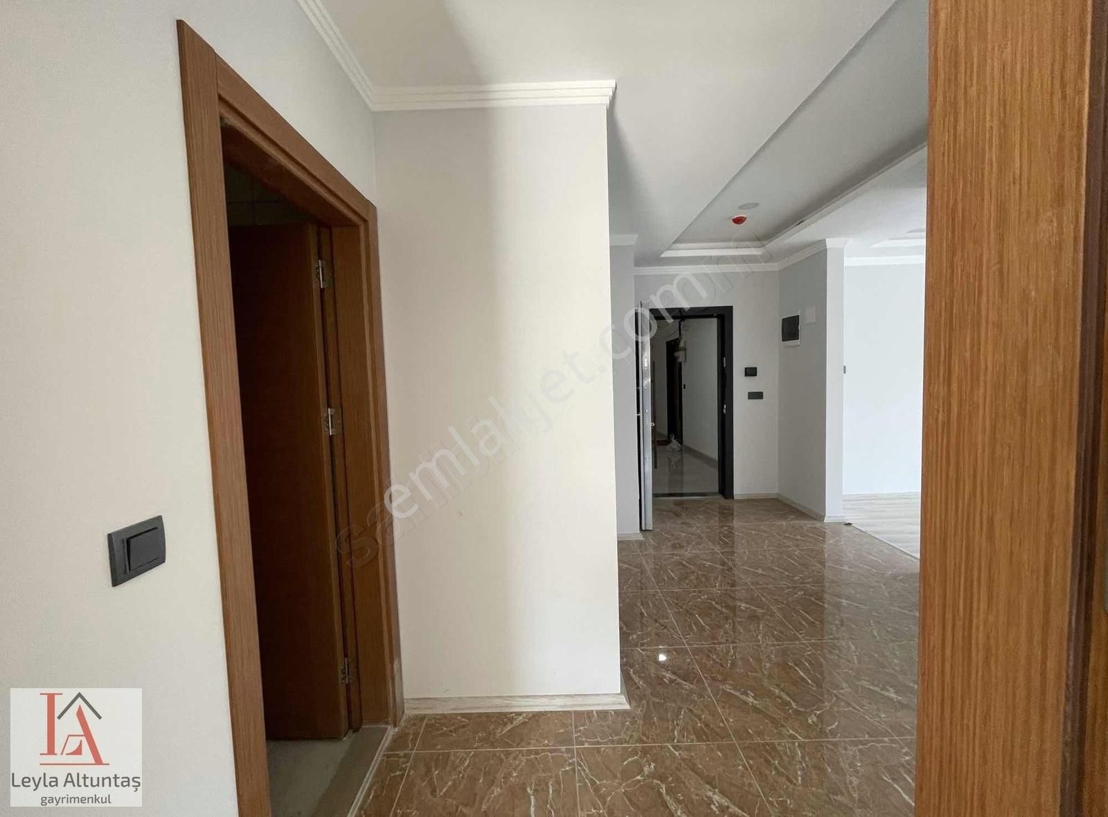 Kaşüstü Merkezde Satılık 155 M2 Ofis/ Konut - Görsel 22