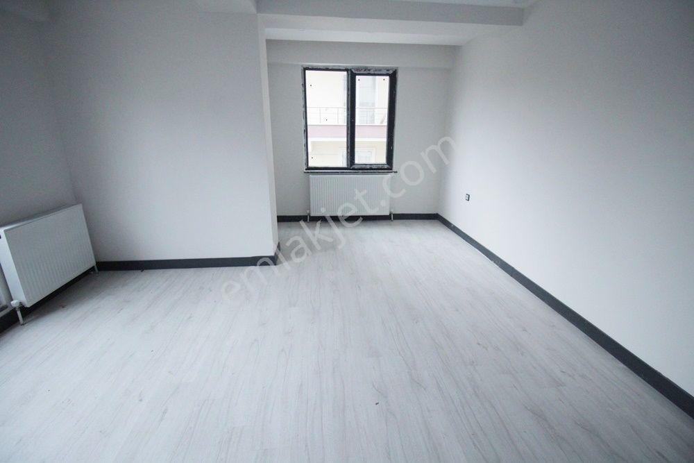 Kemalettin'de Caddeye Pazara Yakın 100m2 2+1 Kapalı Otoparklı Sıfır - Görsel 2