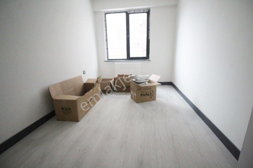 Kemalettin'de Caddeye Pazara Yakın 100m2 2+1 Kapalı Otoparklı Sıfır - Görsel 8